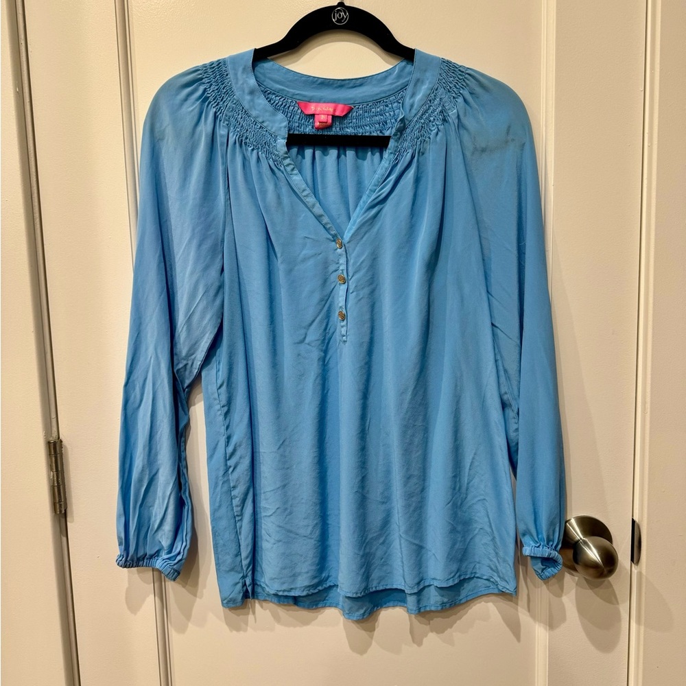 Lilly Pulitzer Elsa Silk Top
Size: M
Condition: Good